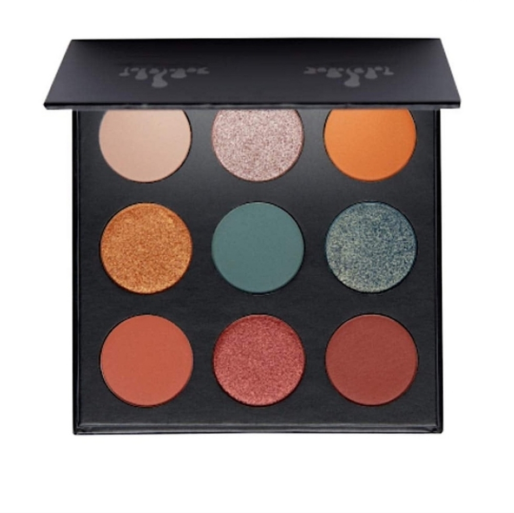 Kylie Jenner The Blue Honey Eyeshadow Palette